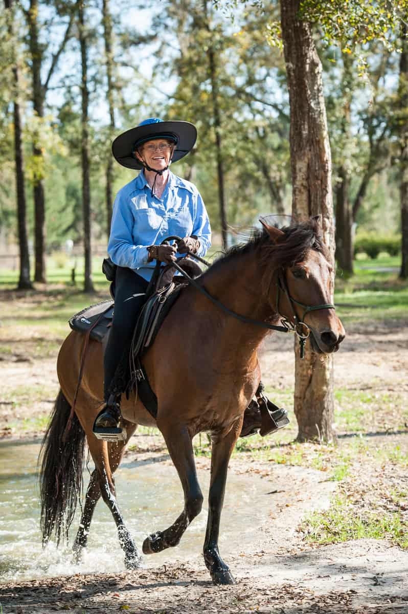 Linda Parelli with a horse